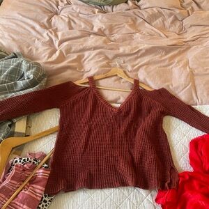 LA Heart’s Cold Shoulder Sweater